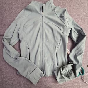 Lululemon Nulu Cropped Define Jacket, Size 6